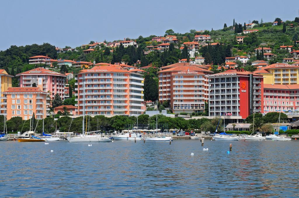 Floating Sea House Kahne Portoroz Villa Exterior photo